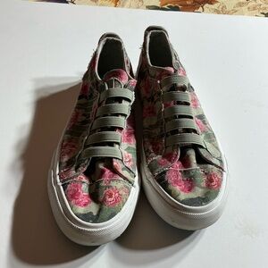 Floral Canvas blowfish Malibu Sneakers